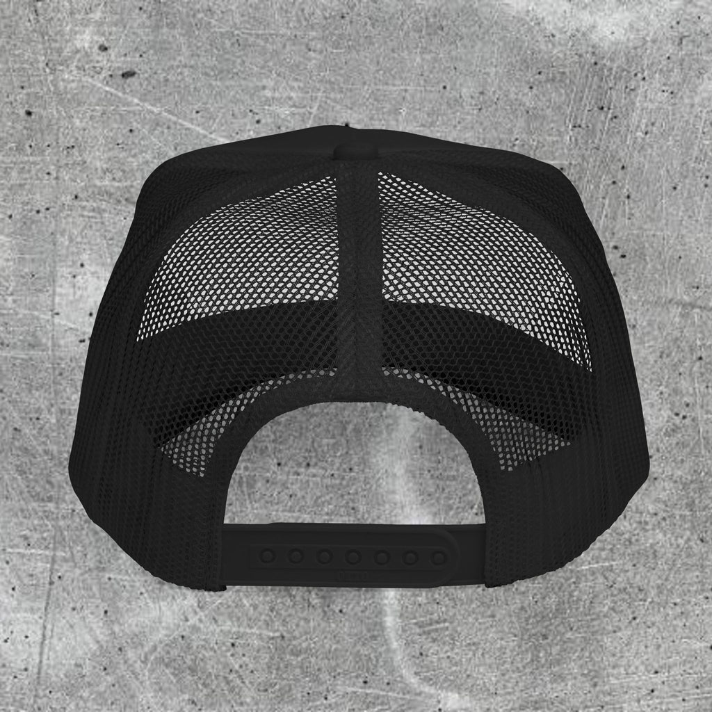 AURA TRUCKER HAT
