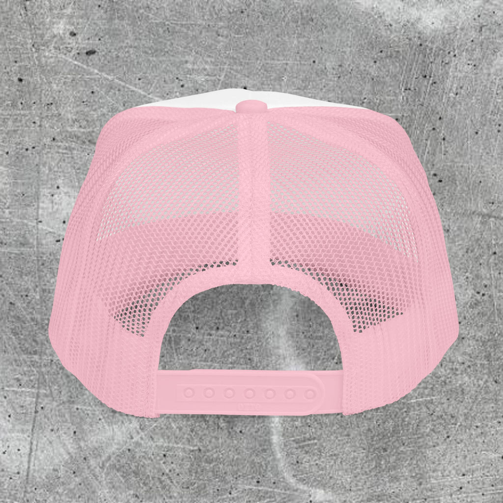 AURA TRUCKER HAT